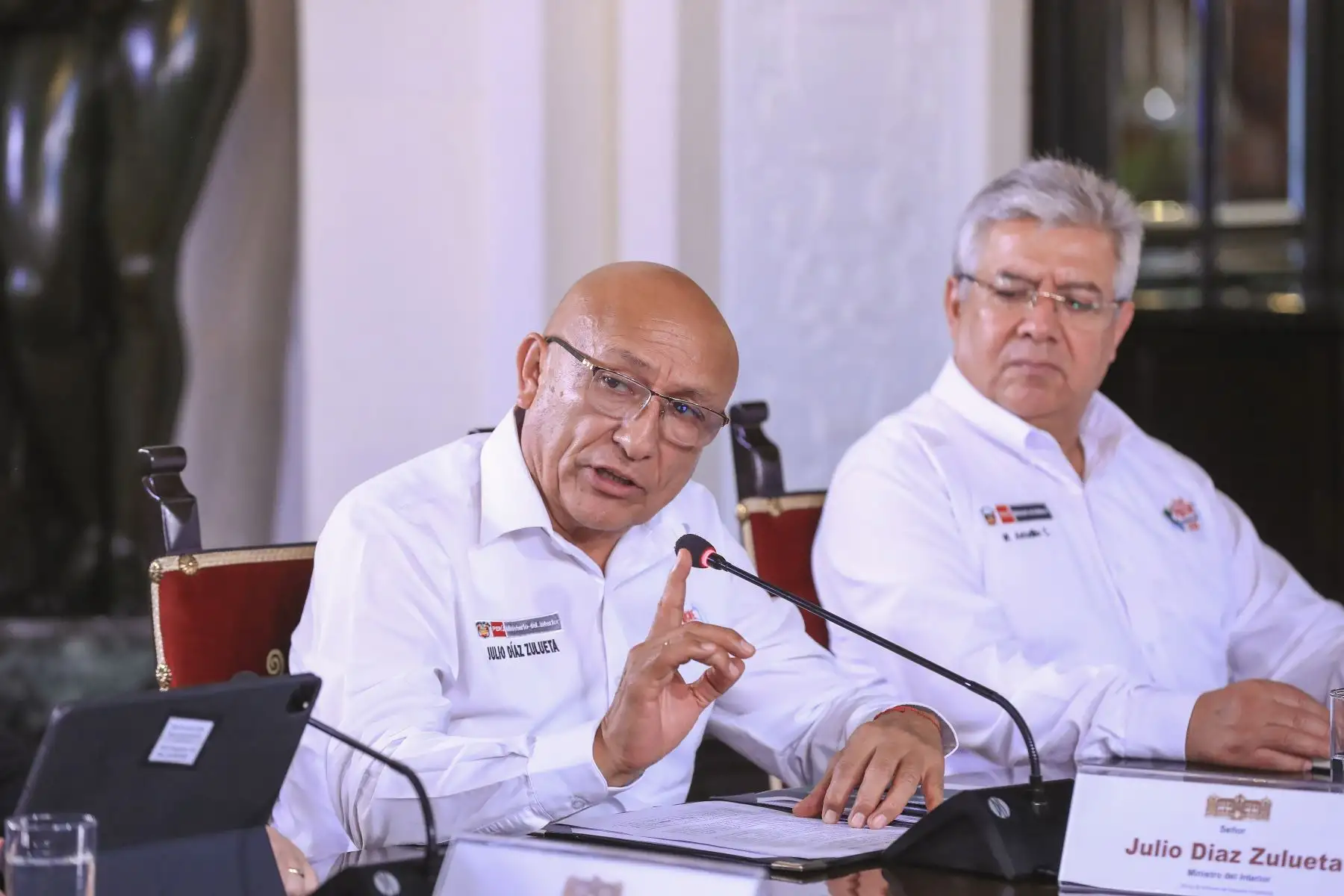 La presidenta de la república, Dina Boluarte Zegarra, lidera una nueva sesión del Cuarto de Guerra, que se desarrolla en Palacio de Gobierno. Foto: ANDINA/Prensa Presidencia