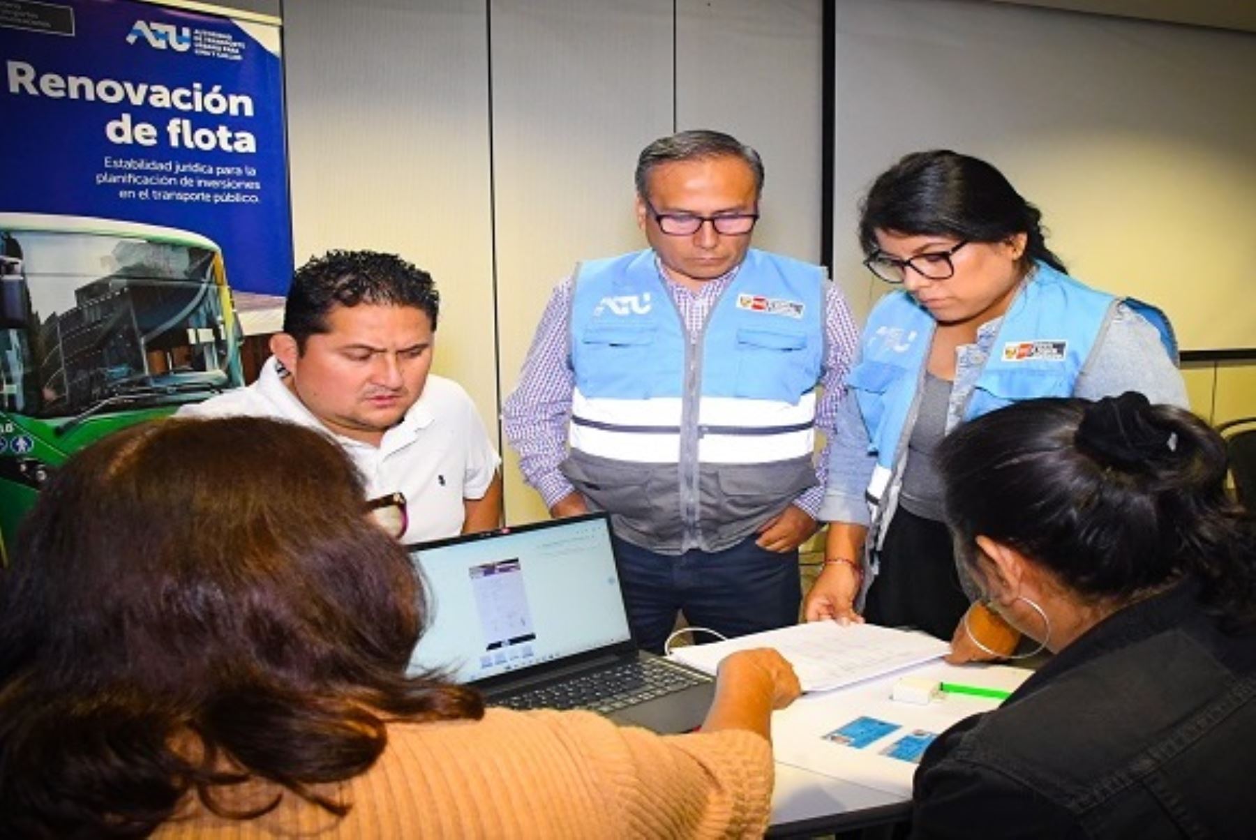 ATU continúa hoy la orientación a empresas que solicitan autorizaciones de ruta por 5 años. Foto: ANDINA/Difusión.