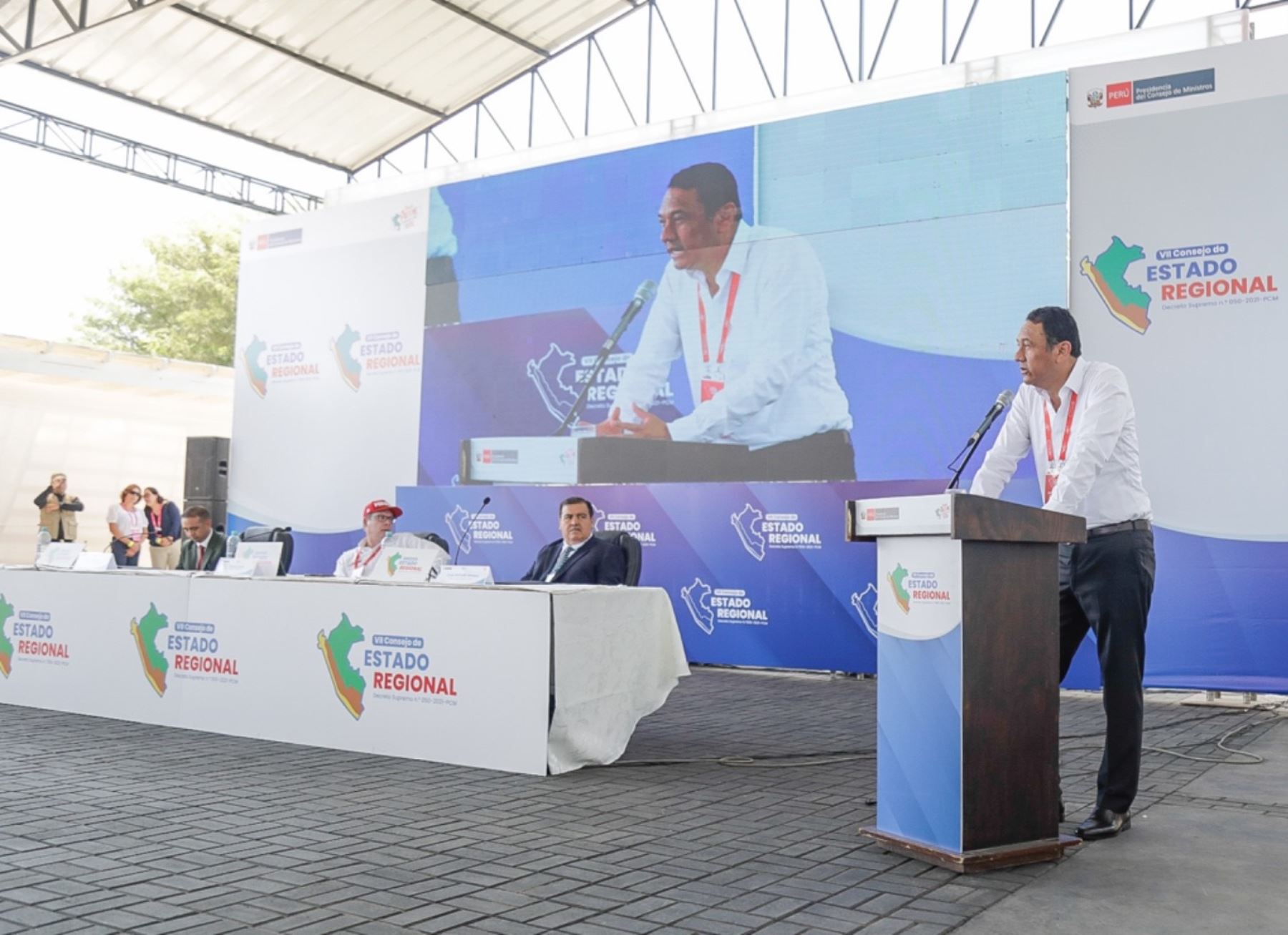 El ministro de Desarrollo Agrario y Riego, Ángel Manero, destacó el impulso que realiza el Gobierno para la ejecución de proyectos de irrigación en diversas regiones que contribuirán al crecimiento sostenible del sector. ANDINA/Difusión