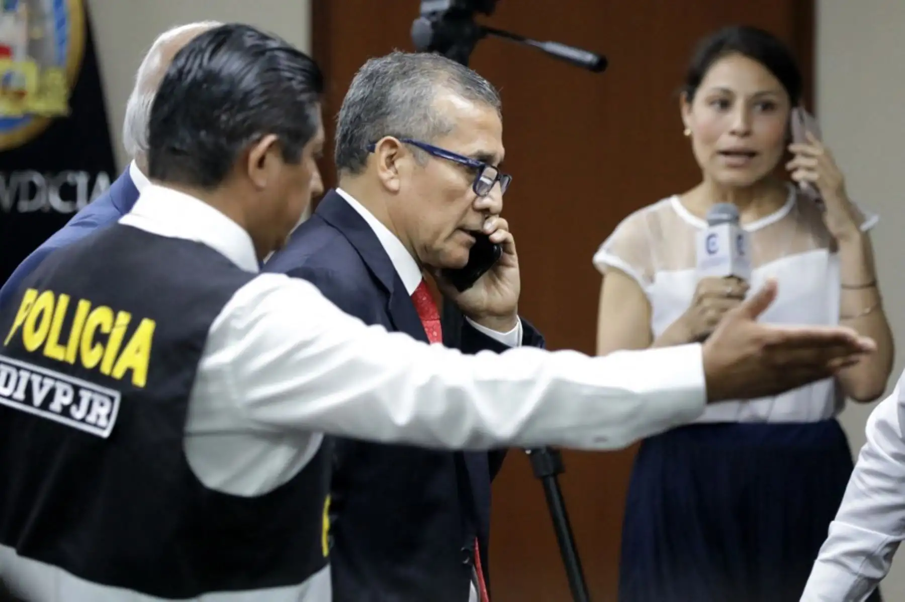 Poder Judicial condena a 15 años de prisión a Ollanta Humala y Nadine Heredia por lavado de activos. El Tercer Juzgado Penal Colegiado Nacional impuso la pena por mayoría, tras hallarlos responsables del delito de lavado de activos en el marco del financiamiento de sus campañas políticas. Foto: AFP