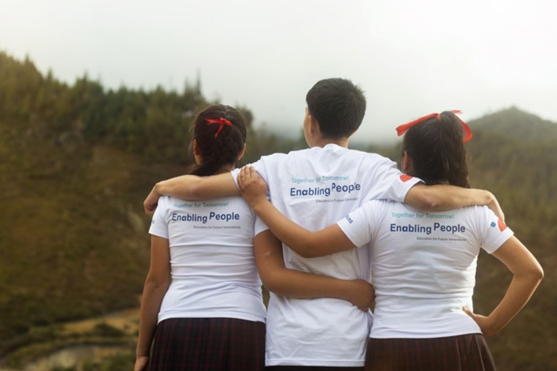El concurso Solve for Tomorrow 2025 va dirigido a estudiantes de tercero a quinto de secundaria de colegios públicos a nivel nacional.