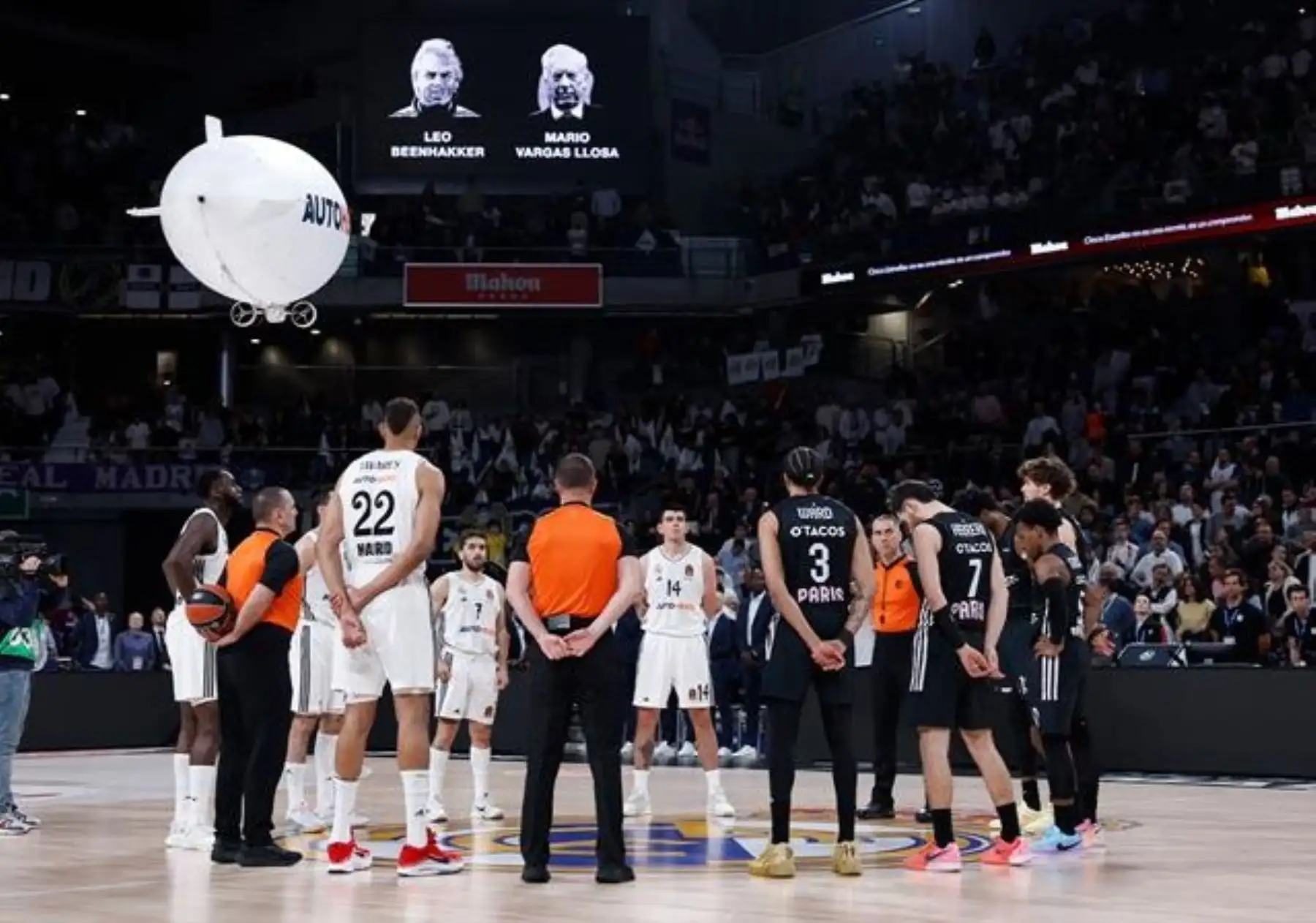 Real Madrid hace un minuto de silencio por la muerte de Mario Vargas Llosa