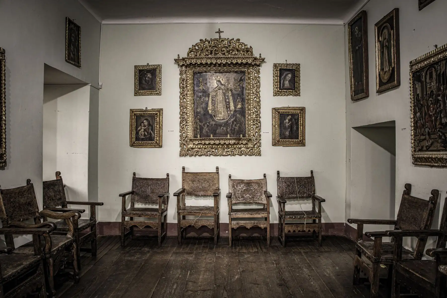 La muestra es el resultado de un retiro cultural de tres días en los claustros del convento, en el que fotógrafos provenientes de diferentes regiones del Perú convivieron con la vida franciscana. Foto: Ana Cerrón