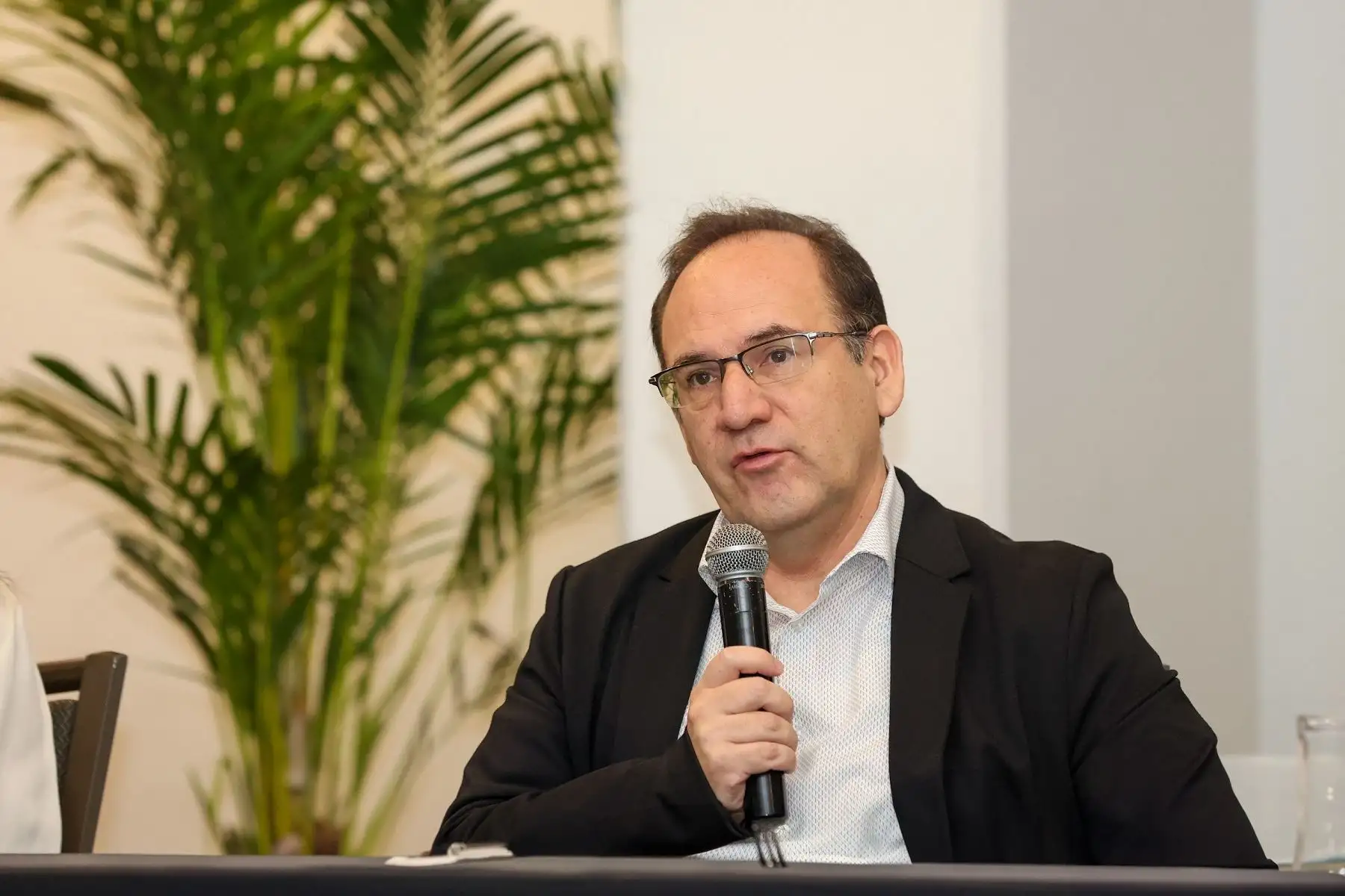 Ministro de Economía y Finanzas, José Salardi. Cortesía MEF