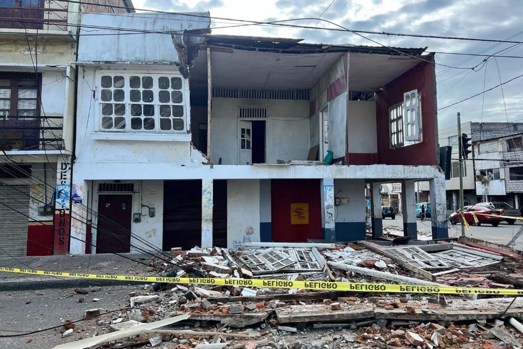 Un sismo de magnitud 6 se registró este viernes en la provincia costera de Esmeraldas, fronteriza con Colombia, sin que hasta el momento se haya informado de víctimas. Foto: AFP