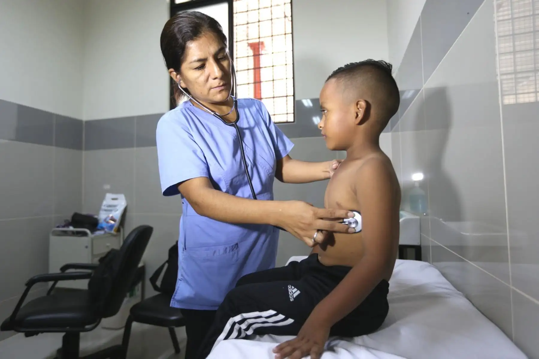 ¡Cuidado con el cambio de clima! Minsa te ayuda a prevenir enfermedades respiratorias. Foto: ANDINA/Difusión.
