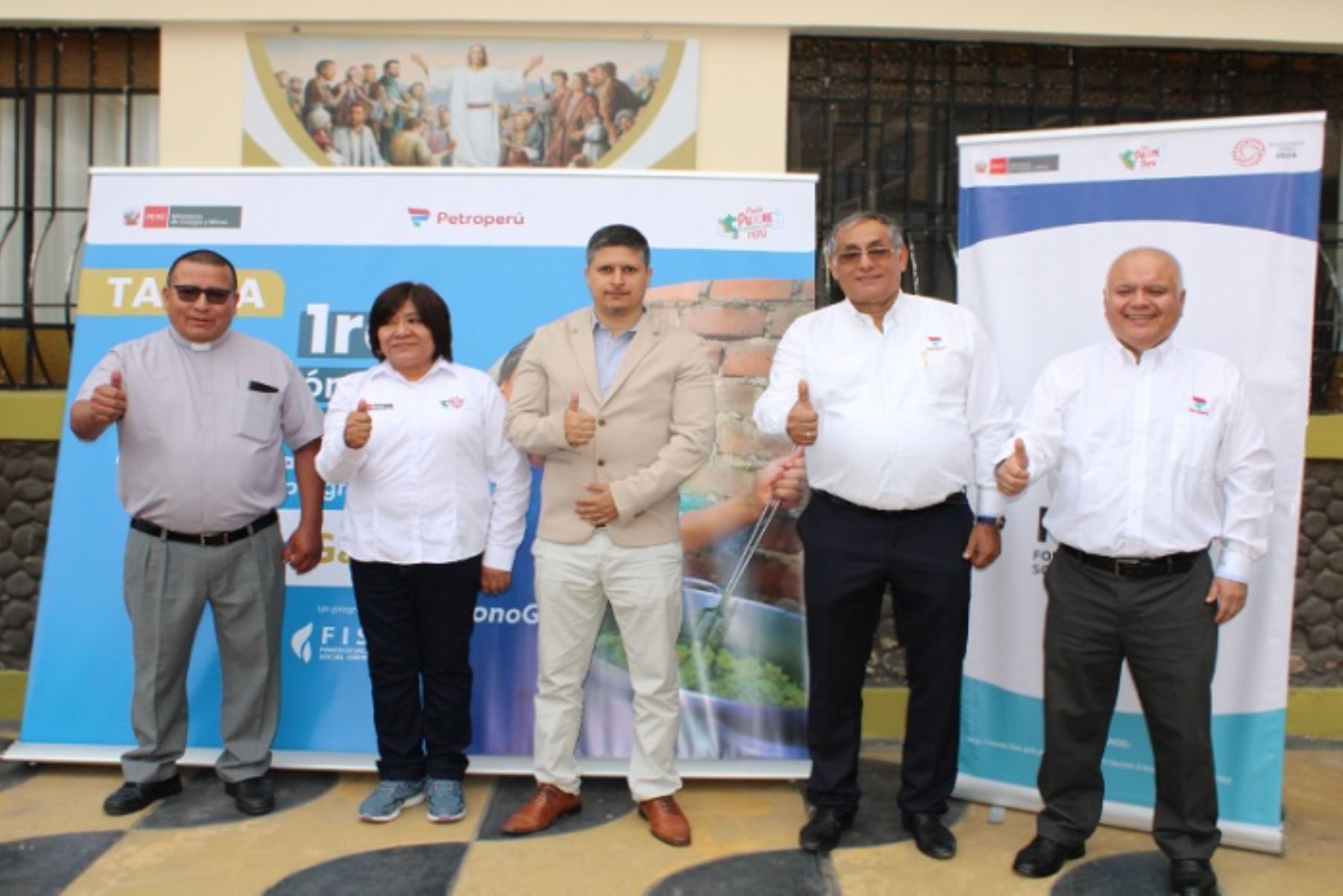 El comedor, promovido por la Parroquia San Martín de Porres, brinda alimentación diaria a más de 50 adultos mayores, personas con discapacidad y niños en situación de vulnerabilidad.