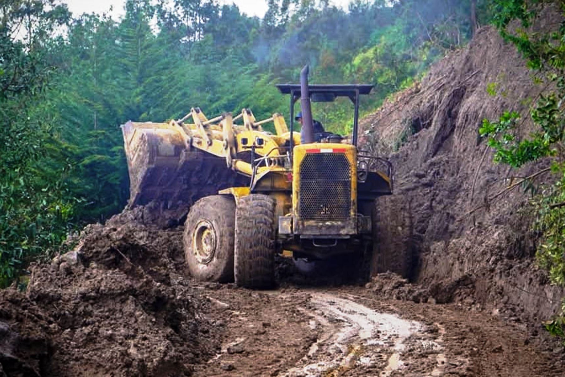 Producto de las lluvias intensas, carreteras de varias provincias de Cajamarca han sido afectadas. Foto: Cortesía Eduard Lozano