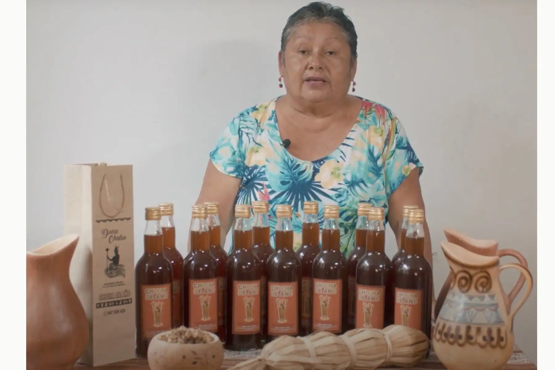 La ancestral y tradicional chicha de año solo se prepara en Magdalena de Cao. Foto: captura TV.
