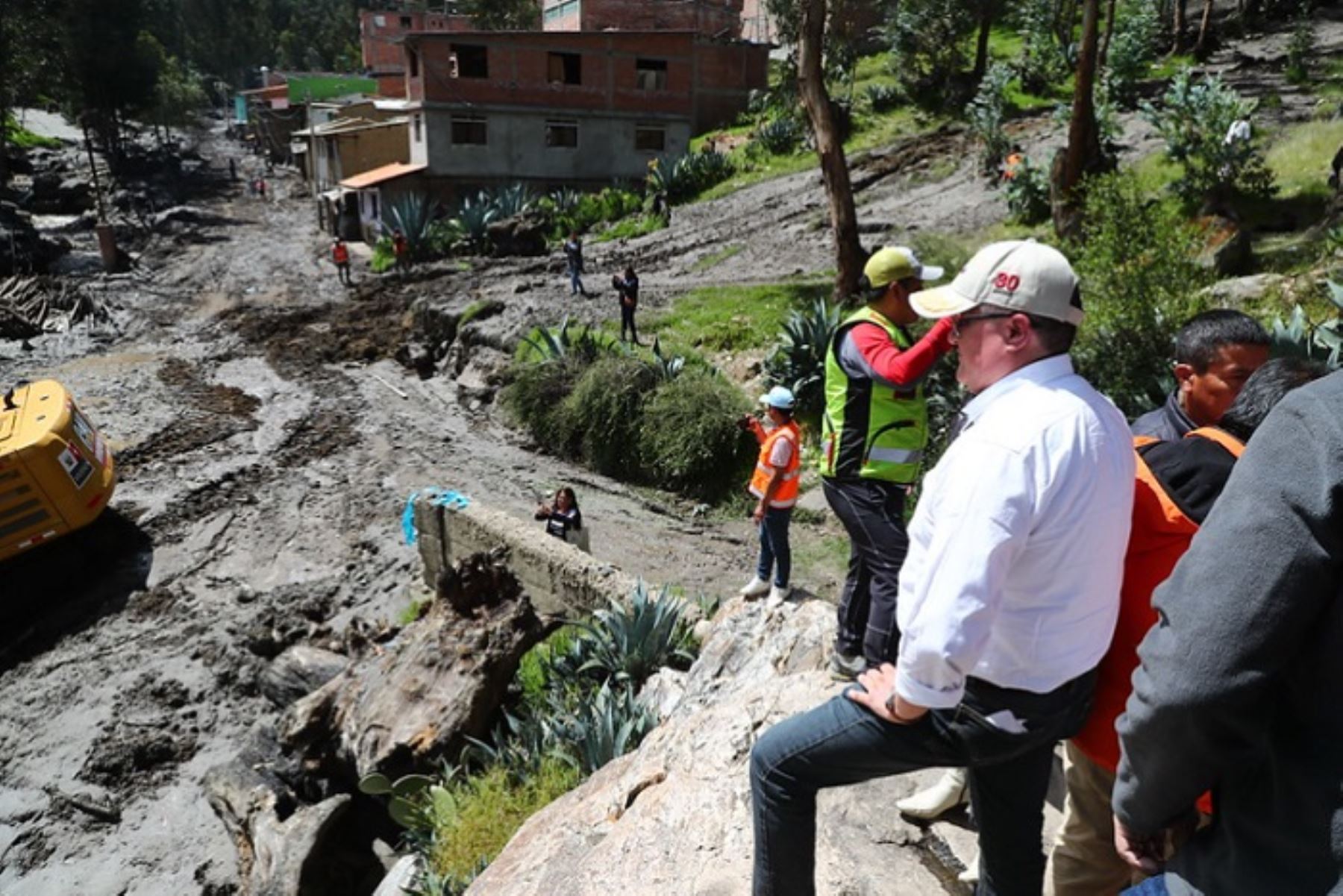 El ministro Juan Castro Vargas refirió que se están haciendo las evaluaciones para luego seguir con los encausamientos de los ríos.