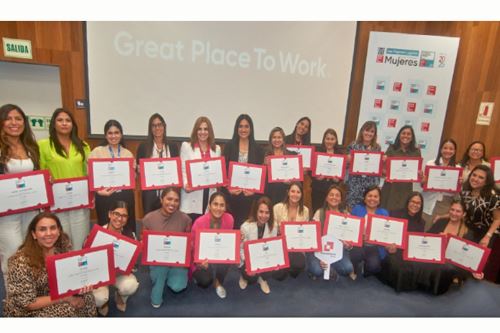 Ositrán entre los mejores lugares para trabajar para mujeres en Perú. Foto: Difusión