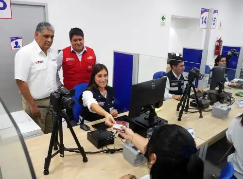La Superintendencia de Migraciones inició la emisión de pasaportes en la Agencia de Atención al Ciudadano de la ciudad de Ica. Foto: Genry Bautista