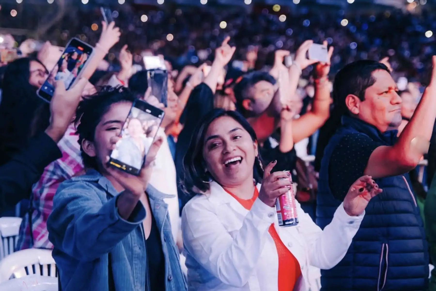 Hombres G presentó un inolvidable concierto en el Estadio Nacional. Foto: ANDINA/ @r_umeres