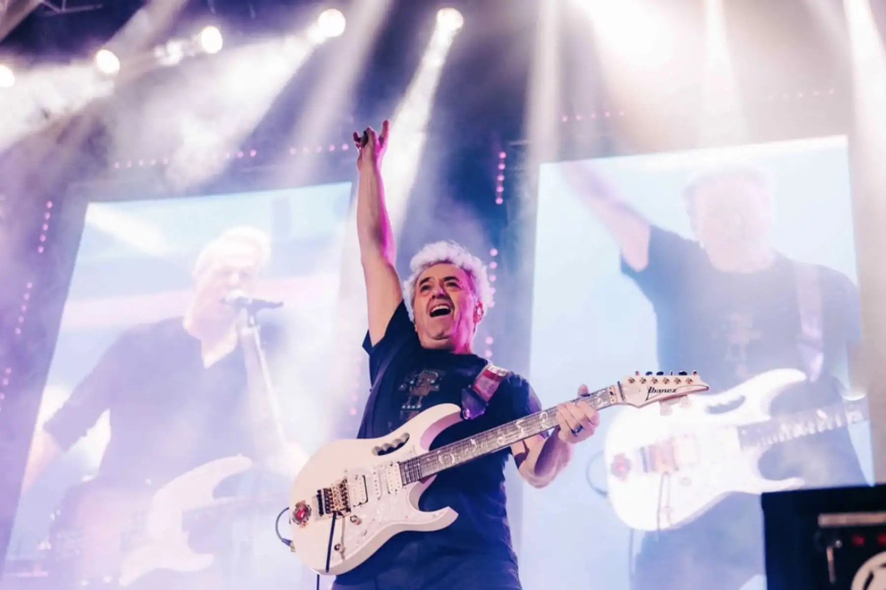 Hombres G presentó un inolvidable concierto en el Estadio Nacional. Foto: ANDINA/ @r_umeres
