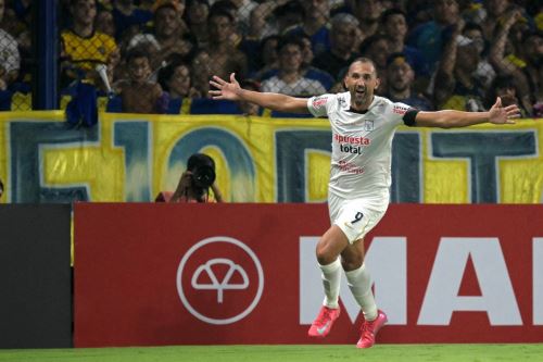 Hernán Barcos es el máximo goleador histórico extranjero de Alianza Lima