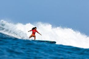  La surfista María Fernanda Reyes consiguió medalla de bronce para Perú en El Salvador. Foto: IPD/Difusión.