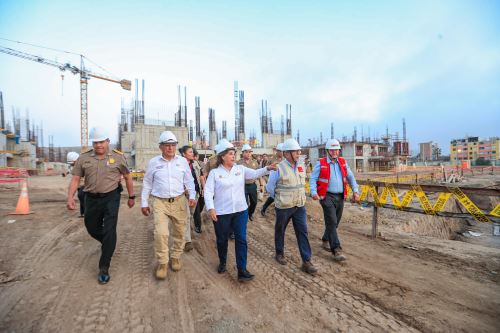 President Dina Boluarte inspects the construction of new buildings of the new Police Officers