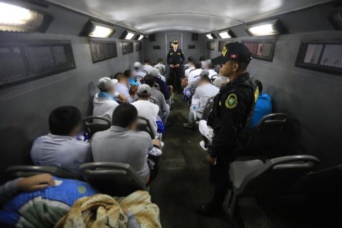 Programa Nacional de Centros Juveniles del Ministerio de Justicia y Derechos Humanos, realizó el traslado de adolescentes de alta peligrosidad a Centro de Alta Seguridad. Foto: ANDINA/Difusión