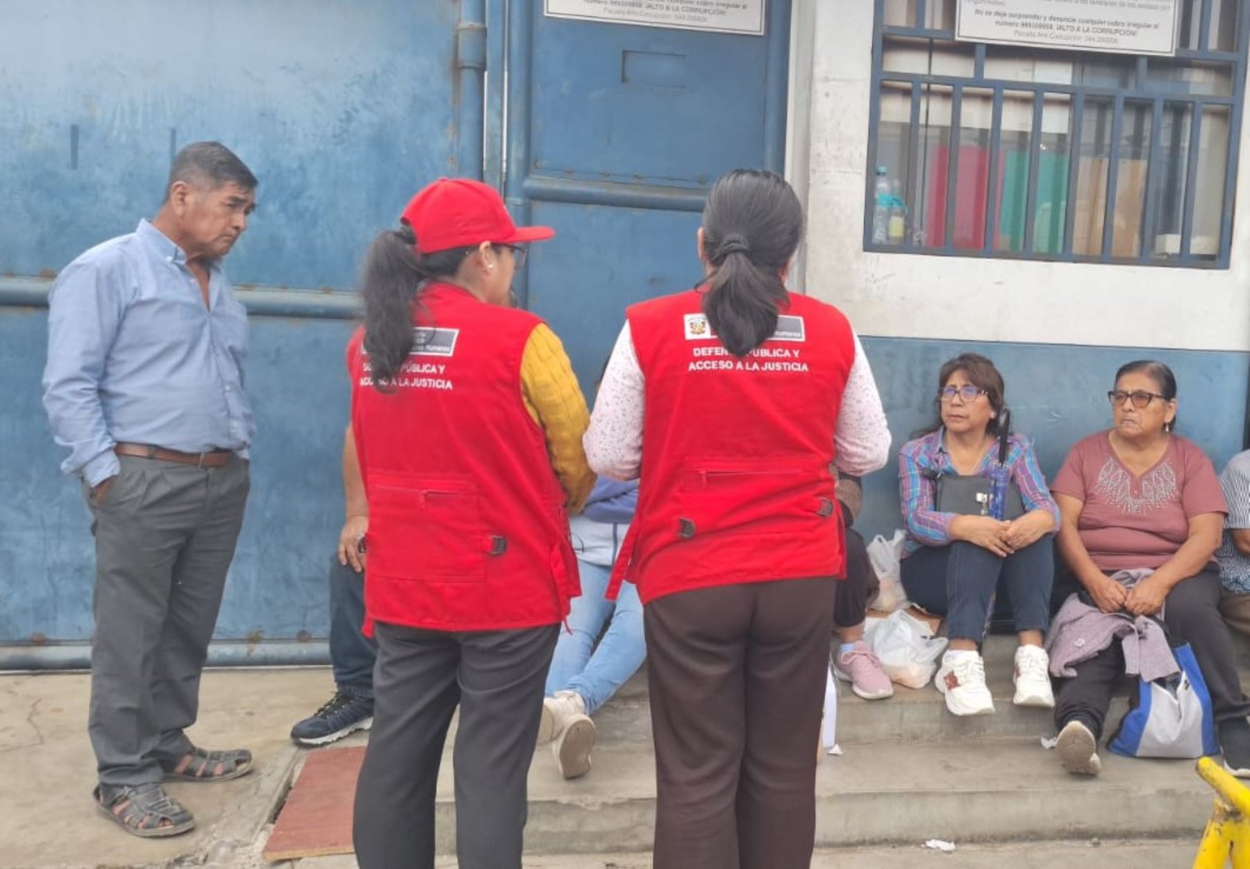 El programa Warmi Ñan del Ministerio de la Mujer y Poblaciones Vulnerables brinda acompañamiento a los deudos de los trabajadores mineros asesinados en Pataz, región La Libertad. ANDINA/Difusión