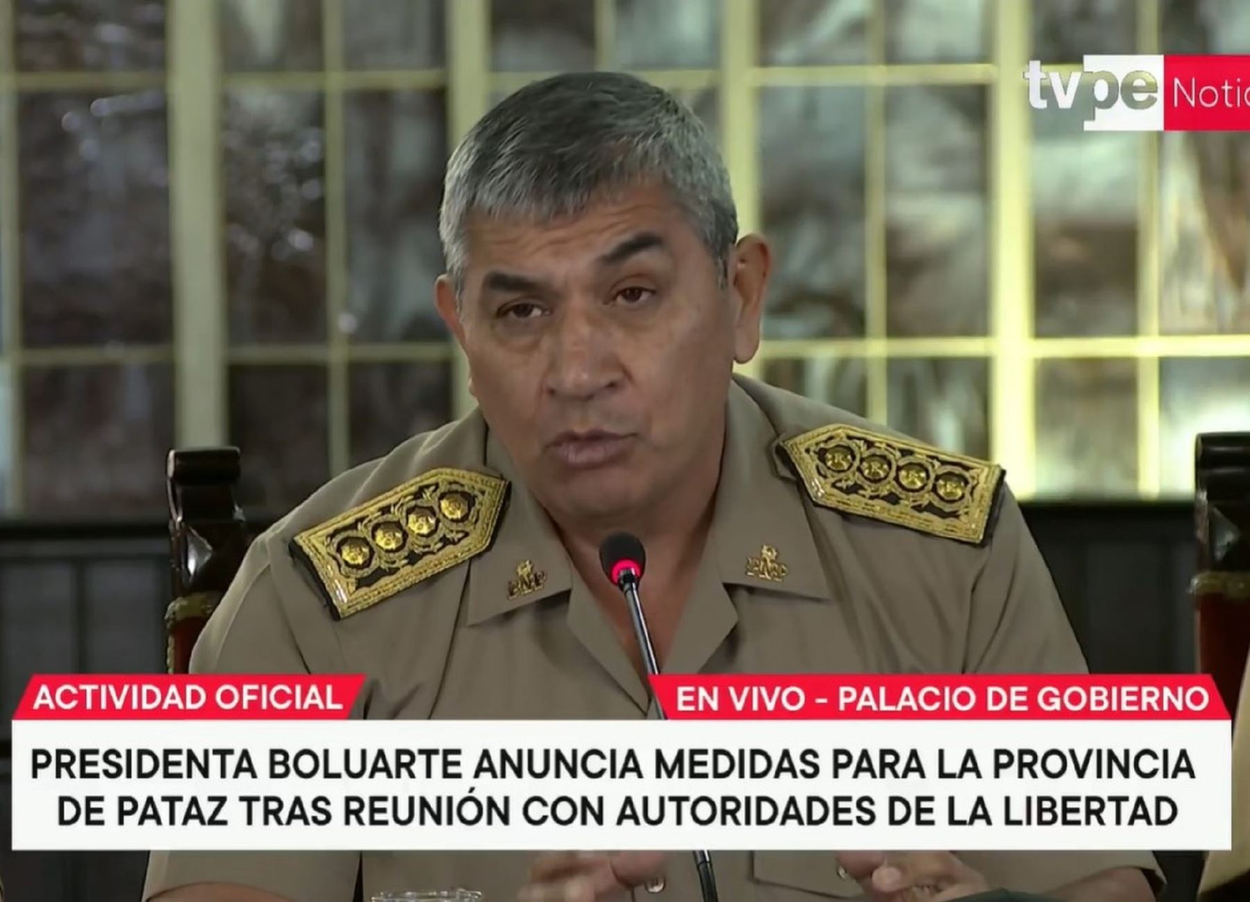 El comandante general de la Policía Nacional del Perú (PNP) general PNP Víctor Zanabria Angulo, informó que 1,000 agentes del orden se movilizarán a Pataz para hacer cumplir el toque de queda en dicha provincia ubicada en la sierra de La Libertad.