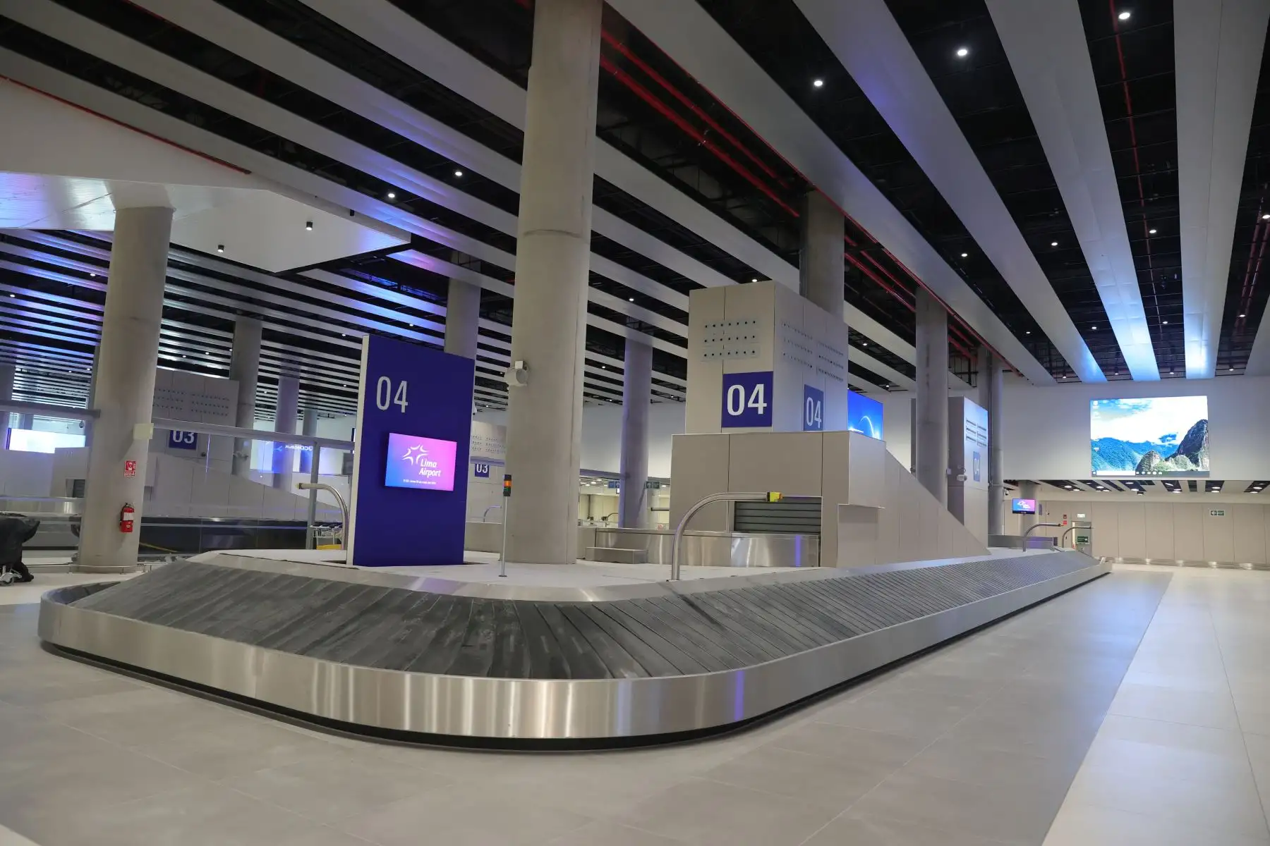Zona de recojo de equipaje del Nuevo Aeropuerto Internacional Jorge Chavez.  Foto: ANDINA/Melina Mejía