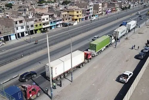 Sutran intensificará control vehicular en la avenida Morales Duárez para garantizar accesos seguros al nuevo aeropuerto Jorge Chávez. Foto: Difusión