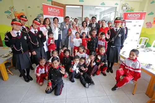 El Midis entregó renovadas instalaciones y equipos en el colegio emblemático Ricardo Bentín del Rímac. Foto: MIDIS/Difusión