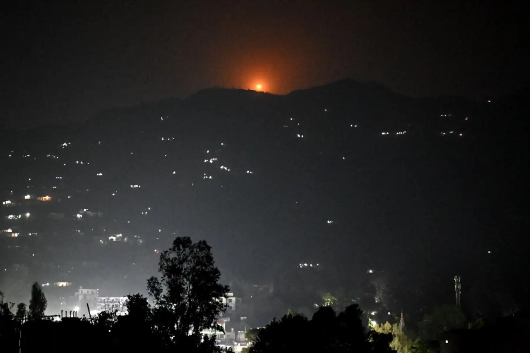 India declaró haber realizado ataques de precisión contra campamentos terroristas en Pakistán y la Cachemira controlada por Pakistán. Foto: AFP