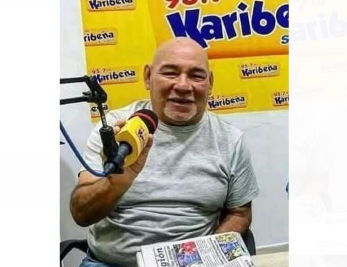 El crimen del periodista Raúl Celis, perpetrado esta mañana ha conmocionado a la ciudad de Iquitos. Ante este hecho el Ministerio del Interior anunció que agentes especializados de la Policía Nacional investigarán el asesinato.