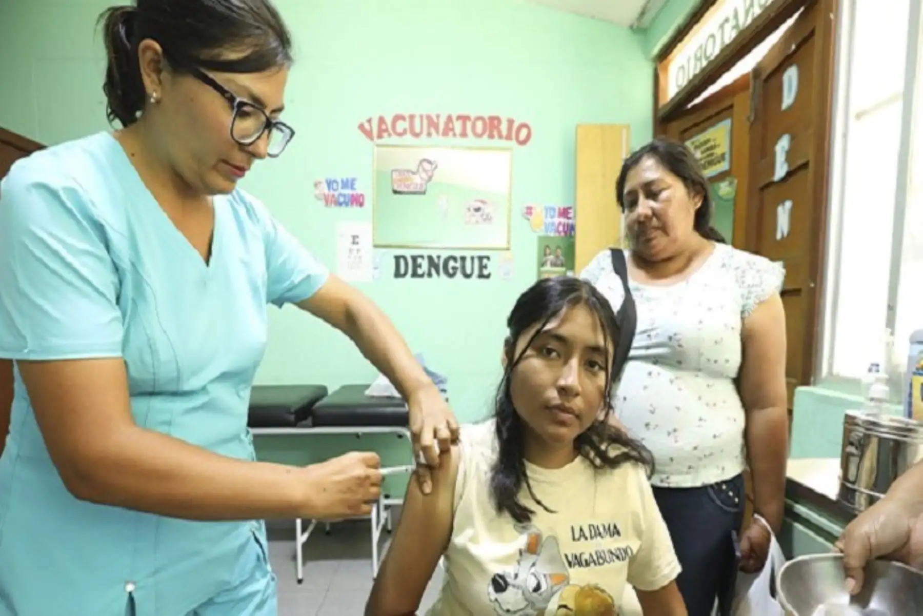 Titular de la Diresa Piura, Yoel Julca Chamba, manifestó que estos resultados responden al compromiso del personal de salud y a una población responsable que ha comprendido que debe eliminar los criaderos del zancudo para no contraer el dengue.