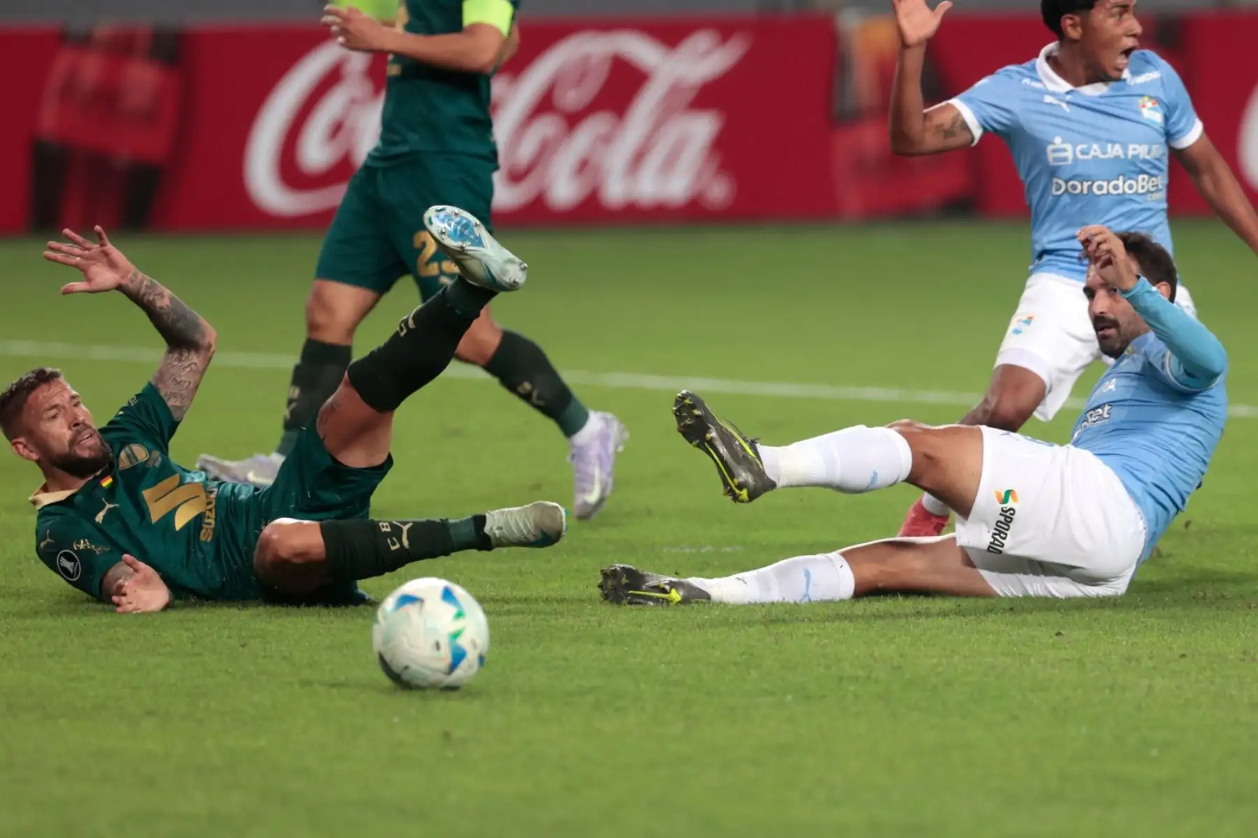 Con goles de Martín Cauteruccio en el primer y segundo tiempo, Sporting Cristal le gana 2-1 al Bolívar en el Estadio Nacional de Lima, en la fase de grupos de la Copa Conmebol Libertadores 2025, el miércoles 7 de mayo. Foto: ANDINA/Vidal Tarqui