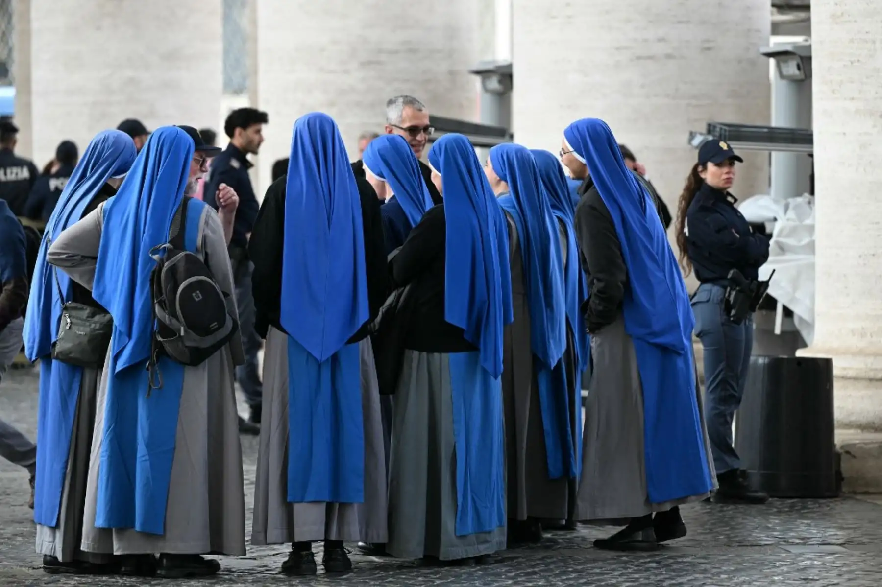 Los expertos advierten que el cónclave de 2025 —el más grande y el más internacional jamás celebrado, que reunirá a cardenales de unos 70 países— podría durar más tiempo. Foto: AFP