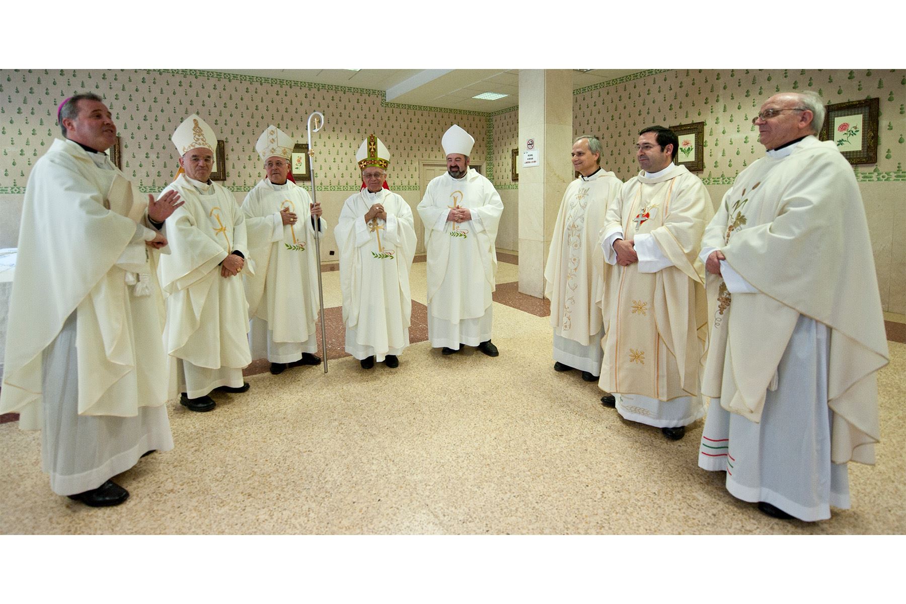 León XIV, elegido nuevo papa, visitó Bilbao, España, el 16 de septiembre de 2011 para asistir a la ceremonia de consagración del religioso agustino vasco Michel Olaortua como obispo de Iquitos (Perú). La ceremonia religiosa se celebró en la céntrica iglesia de San José de Bilbao. Foto: EFE