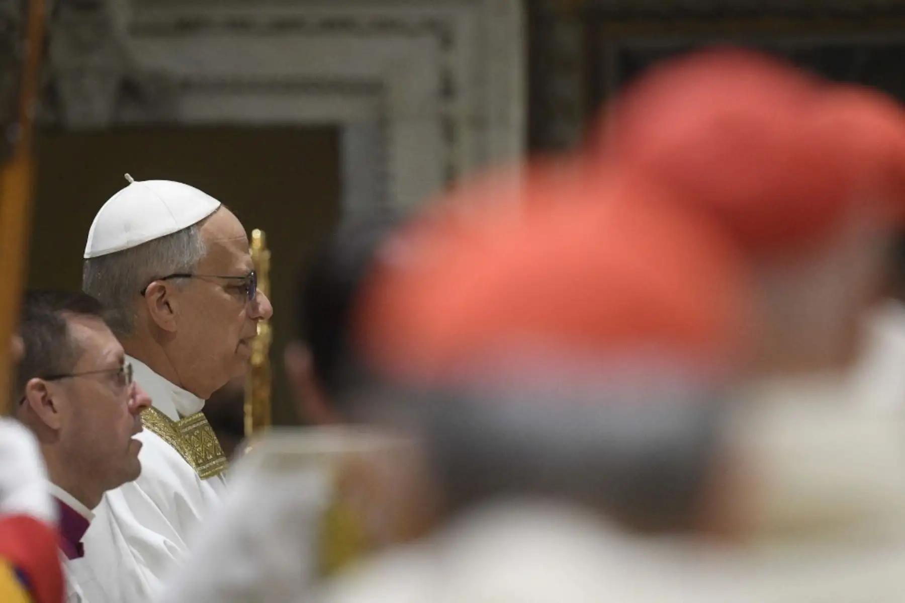 Papa León XIV durante una misa con cardenales en la Capilla Sixtina del Vaticano.
Foto: AFP