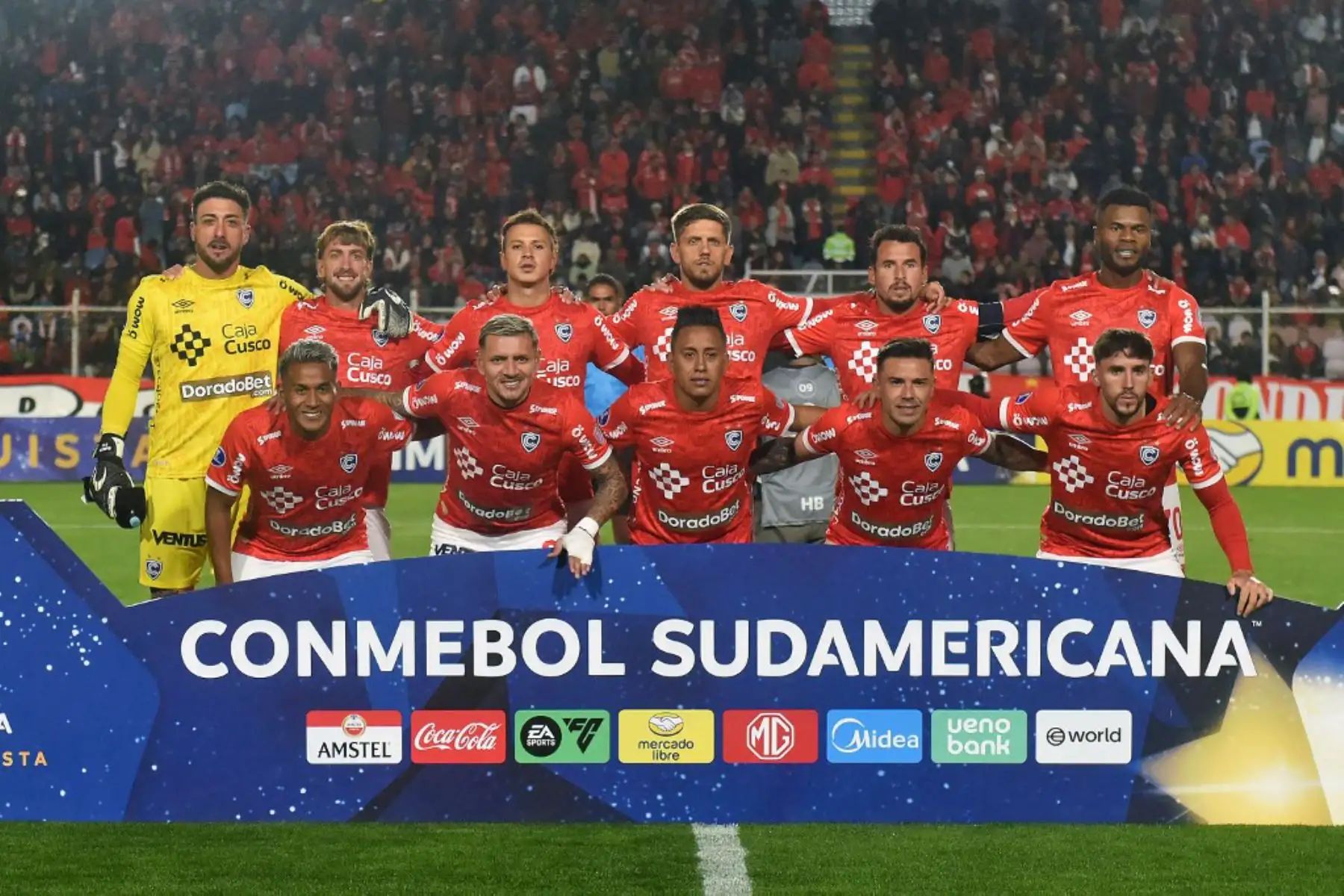 Cienciano consiguió un contundente triunfo por 4-0 sobre Deportes Iquique de Chile. Foto: AFP