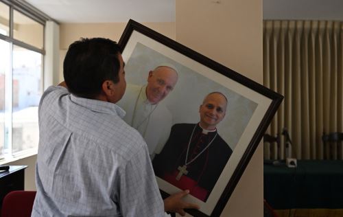 Con emoción y fe, devotos en Perú celebran al papa León XIV, Robert F. Prévost, quien caminó junto a su gente en Chiclayo