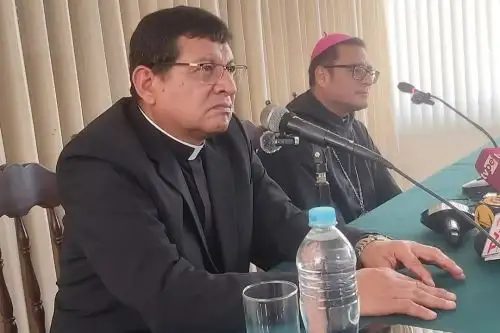 El obispo de la diócesis de Chiclayo, Edinson Farfán Córdova, brindó una conferencia de prensa en la ciudad norteña. Foto: Cortesía Silvia Depaz