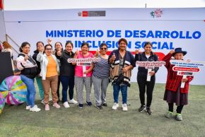 Día de la Madre: Midis reconoce a lideresas de organizaciones sociales de base y usuarias de programas sociales en Ancón por su contribución al desarrollo humano. Foto: ANDINA/Difusión