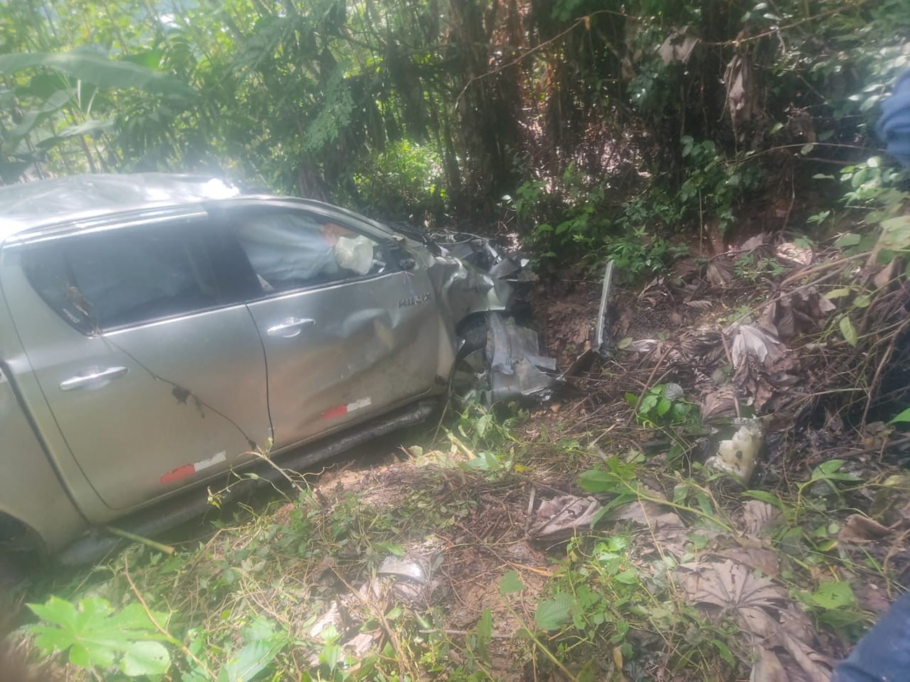 La Policía Nacional investiga las circunstancias que causaron el accidente vial que provocó la muerte de un trabajador del Gobierno Regional de Ayacucho, Jesús Quintanilla y de la profesora Aydé Sosa Figueroa. ANDINA/Difusión