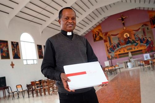 Migraciones: más de 60 religiosos nacidos en el exterior obtuvieron nacionalidad peruana. Foto: ANDINA/Difusión.