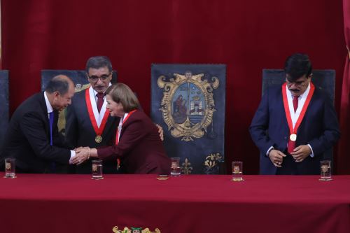 Con sesión solemne se conmemoraron los 474 años de la Universidad San Marcos