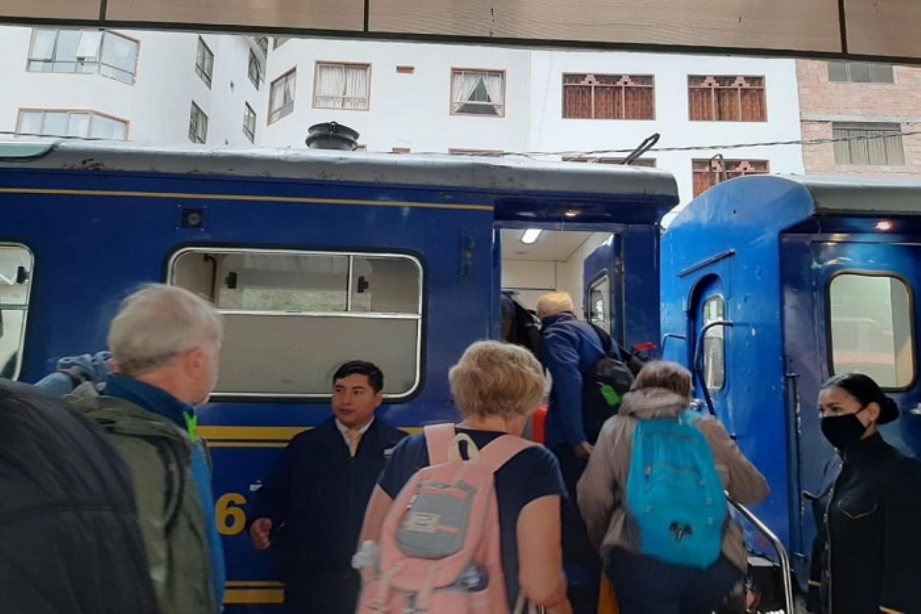 Perú Rail suspende servicio bimodal bus + tren en Cusco ante paro convocado para mañana