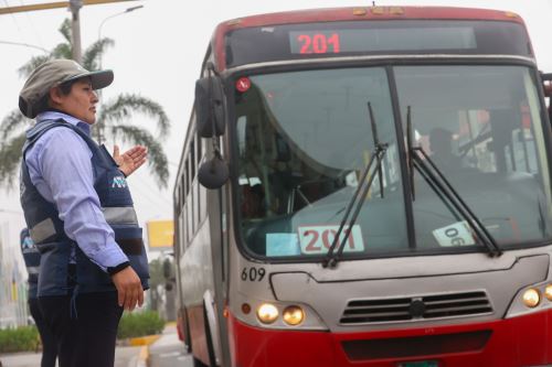 ATU: servicio de transporte funciona con normalidad en un 90 % este 14 de mayo