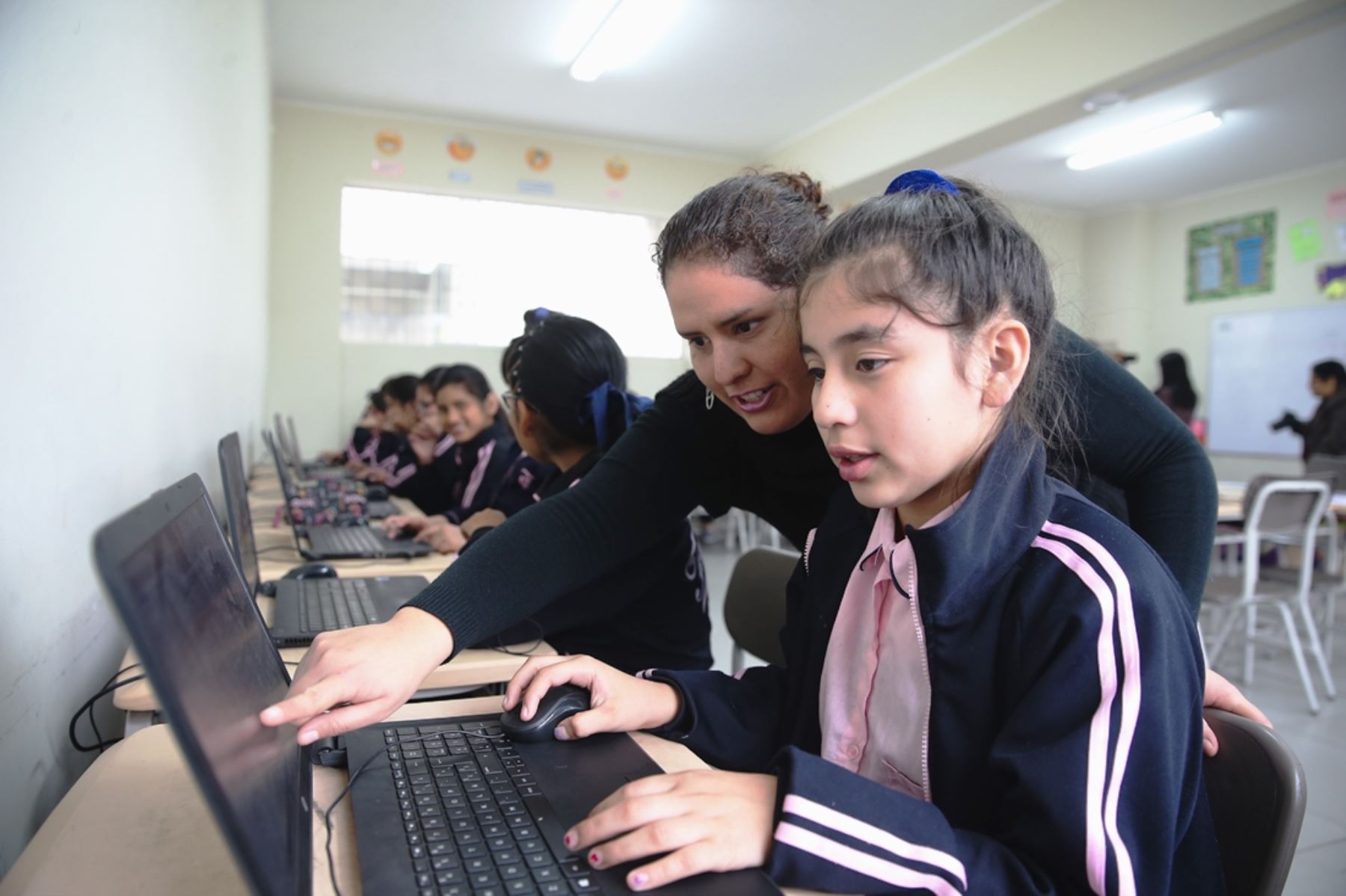 Minedu fortalece servicio educativo con 2,750 nuevas plazas docentes a nivel nacional. Foto: ANDINA/Difusión.