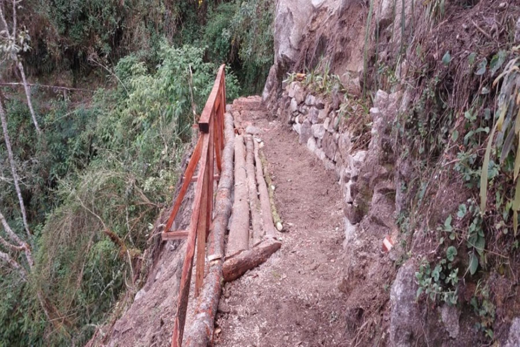 Visitantes extranjeros y nacionales podrán caminar por el tramo, tras haberse concluido los trabajos de rehabilitación ejecutados por personal especializado y técnico de la entidad, tras la época de lluvias.