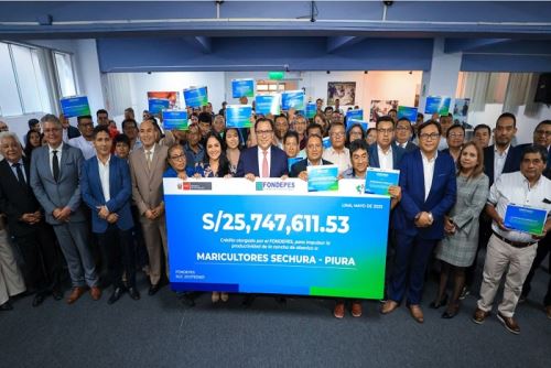 La tasa de interés anual para los créditos del Fondemi-Sechura es de. 3%, con un plazo máximo de hasta 20 meses para el pago.