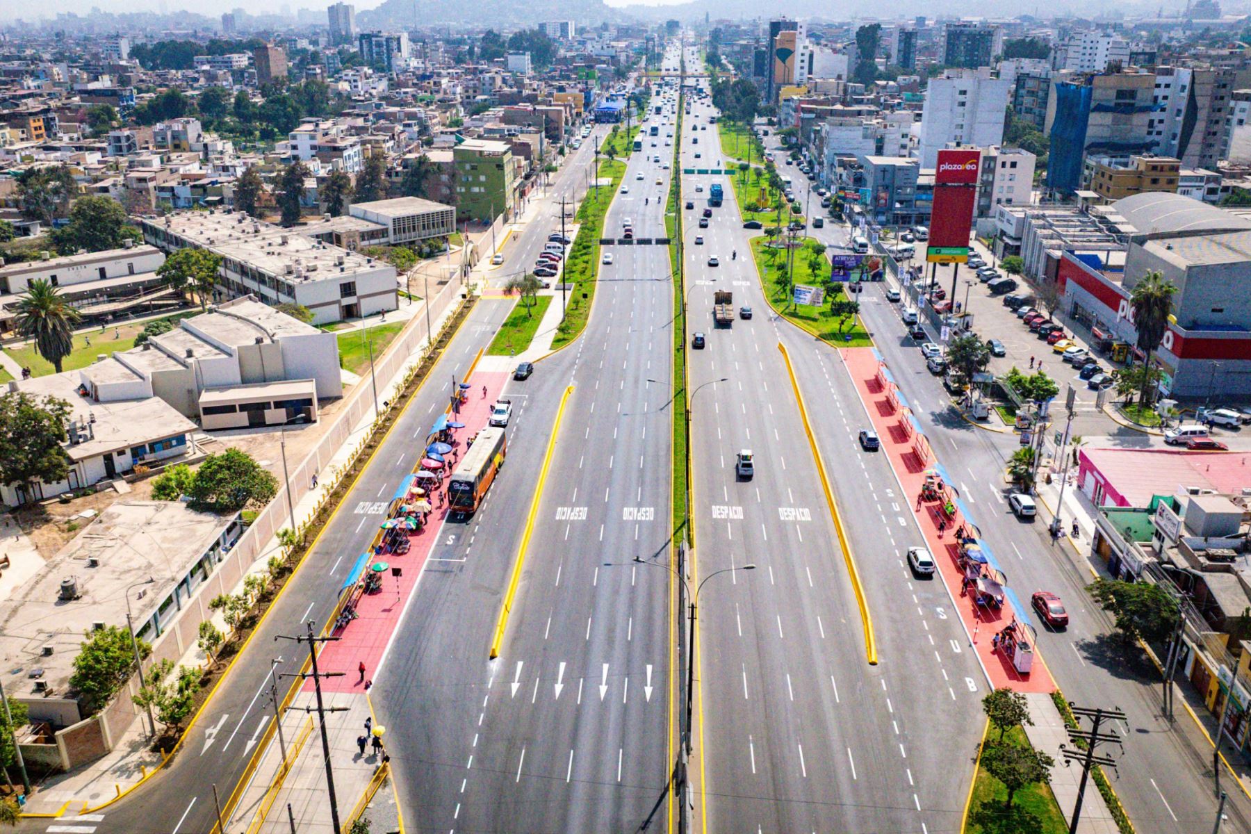 Emape renovó pistas y veredas en toda la avenida Circunvalación. Foto: Difusión
