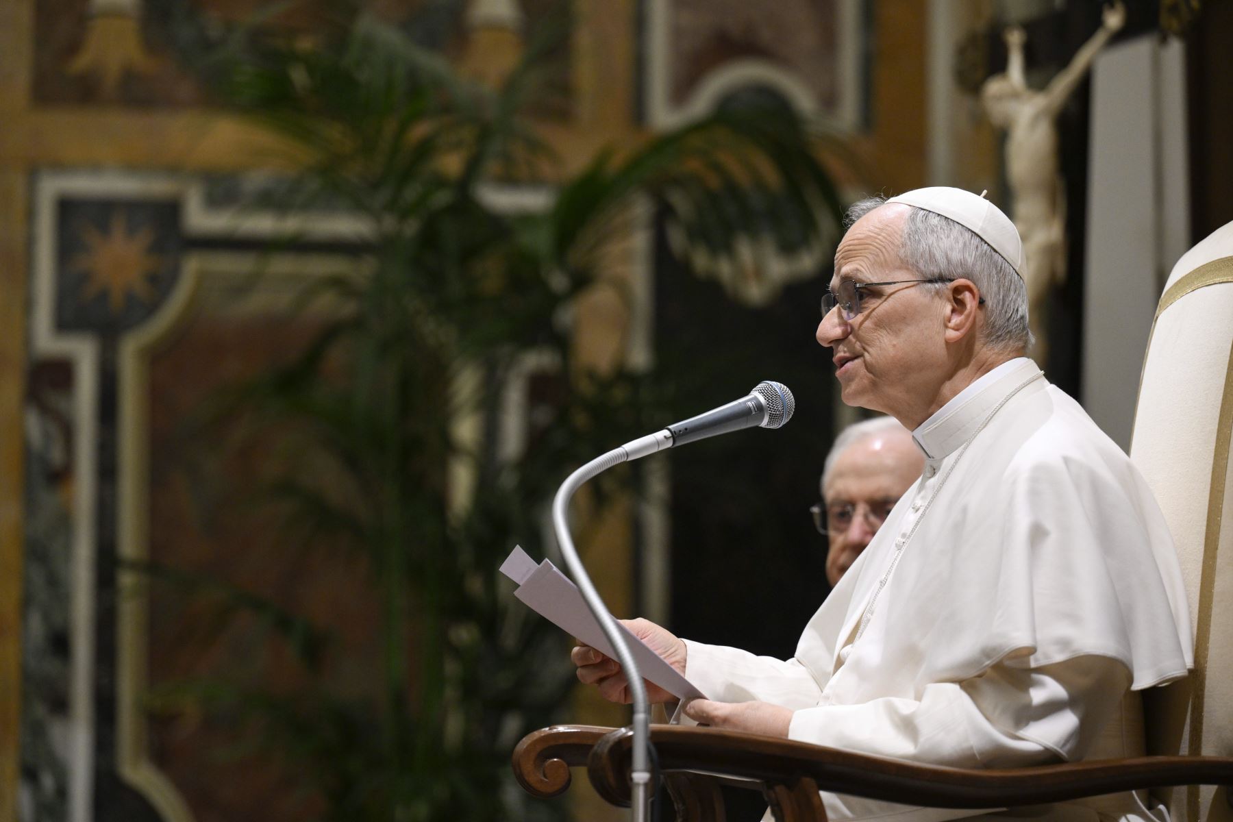 Papa León XIV apeló este sábado a la doctrina social de la Iglesia "como instrumento de paz y diálogo para construir puentes de fraternidad universal", en una audiencia con miembros de la Fundación 