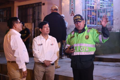 El presidente del Consejo de Ministros, Eduardo Arana, supervisa operativo policial de gran escala en Independencia
