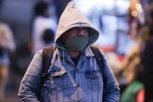 ¡A abrigarse! neblina y frío matinal en Lima a más de un mes del inicio del invierno